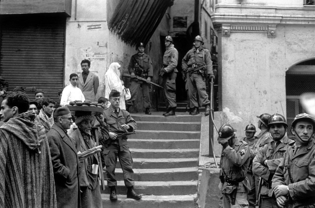 soldats-francais-patrouillent-dAlger-decembre-1960_0