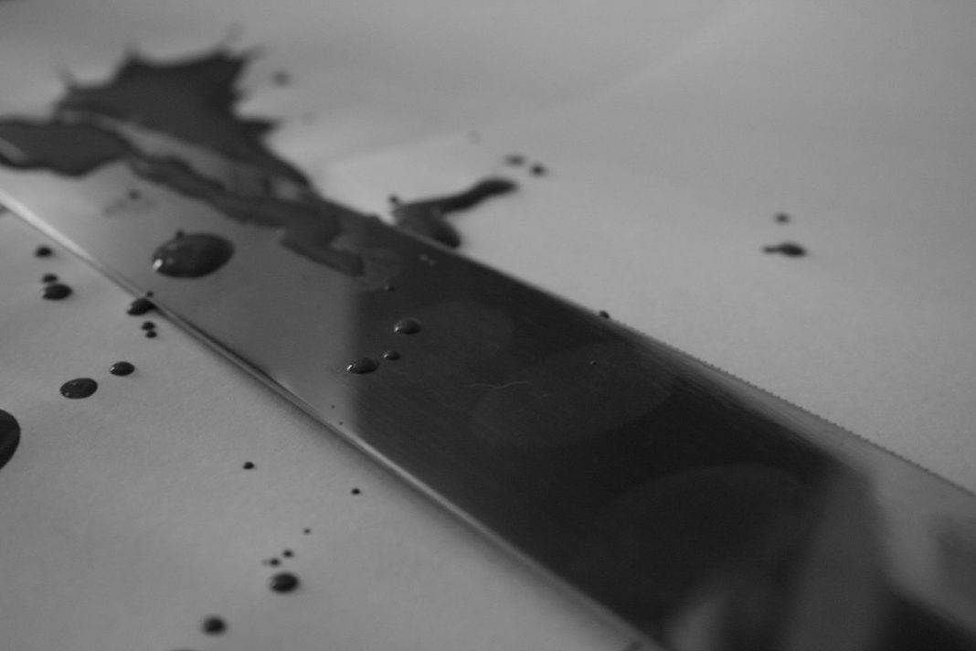 1280px-Real_fingerprints_on_fake_crime_scene