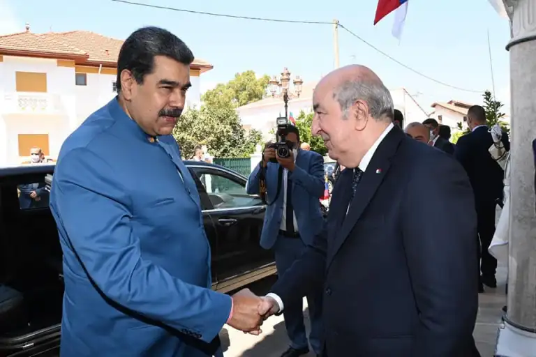 Nicolas Maduro tebboune
