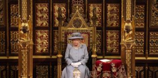 la reine Elizabeth