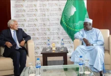 président de la Commission de l'Union africaine reçoit le ministre sahraoui des Affaires étrangères