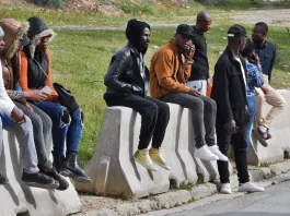 Discours anti-immigration en Tunisie : des centaines de migrants maliens et ivoiriens rapatriés pour fuir les agressions