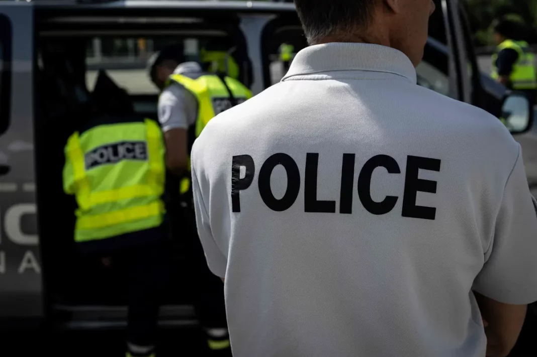 Arrestation d'un Algérien pour le viol de trois femmes en France enquête et réactions Arrestation d'un Algérien pour le viol de trois femmes en France : enquête et réactions