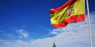 Bourses d'études gratuites pour les Algériens en Espagne : Une Opportunité d'Étude à l'Étranger