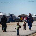 Expulsion controversée : Sana, de retour de Syrie, confrontée à un avenir incertain en Algérie