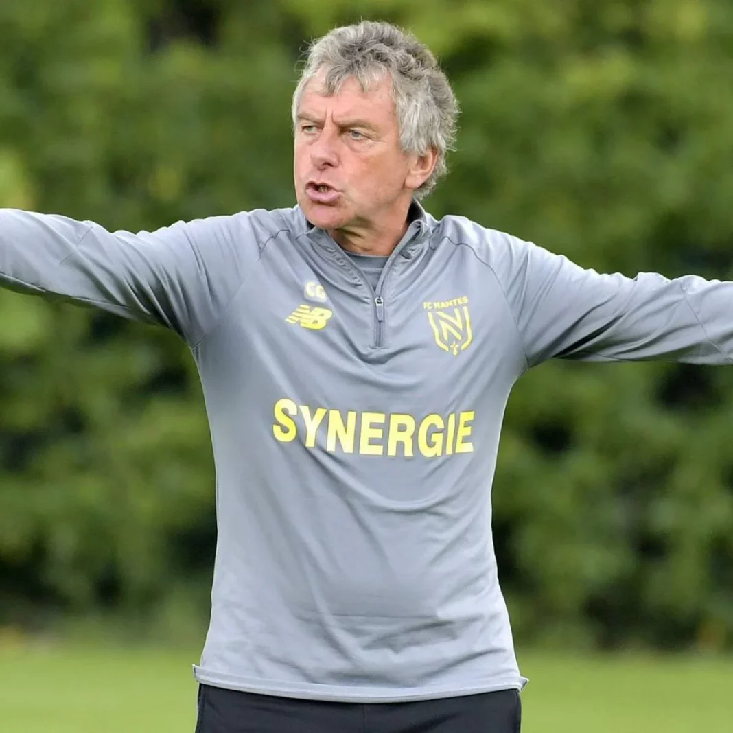 JSK Christian Gourcuff en lice pour remplacer Youcef Bouzidi JSK : Christian Gourcuff en lice pour remplacer Youcef Bouzidi ?