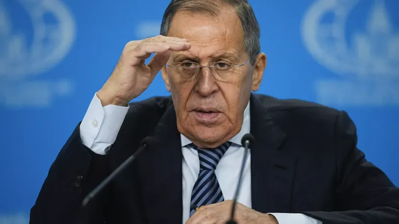 Les Voitures Russes Bannies en Europe Une Réponse Enflammée de Sergueï Lavrov Les Voitures Russes Bannies en Europe : Une Réponse Enflammée de Sergueï Lavrov