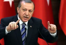 Recep Tayyip Erdogan Dénonce l'Injustice à Gaza : Les États-Unis Critiqués pour l'Envoi d'un Porte-Avions en Israël
