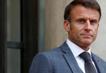 Soutien de Macron à Israël et appel de Mélenchon à soutenir la Palestine : un bras de fer politique et diplomatique