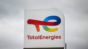 TotalEnergies dans la tourmente Plainte pour le projet pétrolier en Tanzanie et en Ouganda TotalEnergies dans la tourmente : Plainte pour le projet pétrolier en Tanzanie et en Ouganda