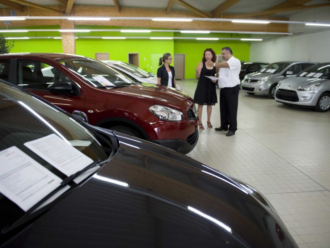 Automobile en Algérie Renault, Peugeot, Toyota et Suzuki sur le Point d'Arriver Automobile en Algérie : Renault, Peugeot, Toyota et Suzuki sur le Point d'Arriver