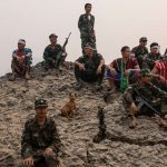 Birmanie : Un Poste-frontière Stratégique aux Mains des Insurgés