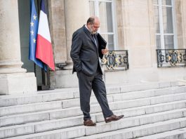 Clivage au Coeur de la République : Dupond-Moretti contre le RN, une France divisée à l'épreuve