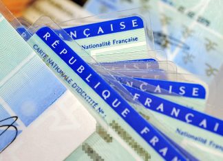 Fraude aux Titres de Séjour : Un Réseau de Faux Papiers Démantelé à Paris