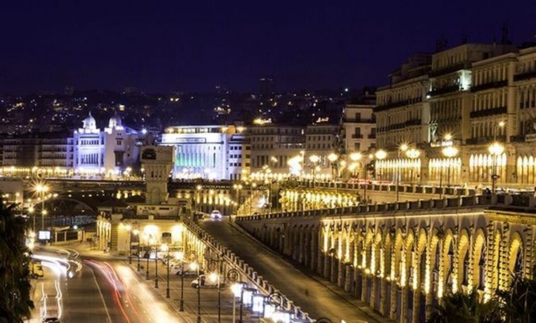 La Banque mondiale Éclaire l'Économie Algérienne : Quand les Lumières Nocturnes Deviennent un Indicateur du PIB