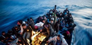 La Route Secrète des Migrants : Algérie vers les Baléares, l'Espagne en Question