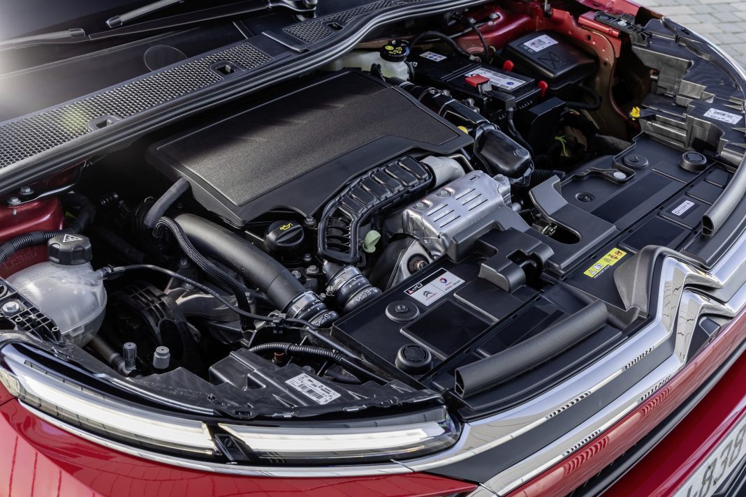 Citroën C4 X PureTech 130ch Shine Pack Problèmes de Fiabilité du Moteur Puretech 1.2 : Opel Algérie Face à l'Inquiétude des Clients