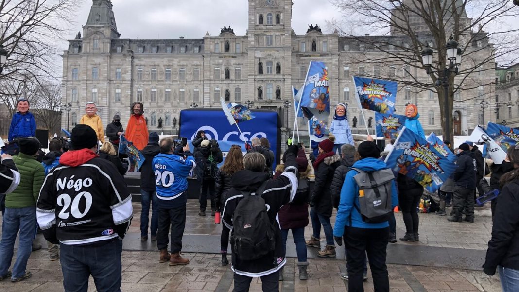 Québec en Ébullition Des Milliers de Fonctionnaires Descendent dans les Rues pour Réclamer Justice Salariale Québec en Ébullition : Des Milliers de Fonctionnaires Descendent dans les Rues pour Réclamer Justice Salariale