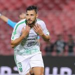 Youcef Belaïli : L'Étoile Montante du Football Algérien Brille de Mille Feux