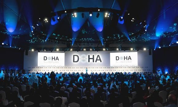 21e Forum de Doha : La Diplomatie Internationale sous l'Œil Critique de Attaf