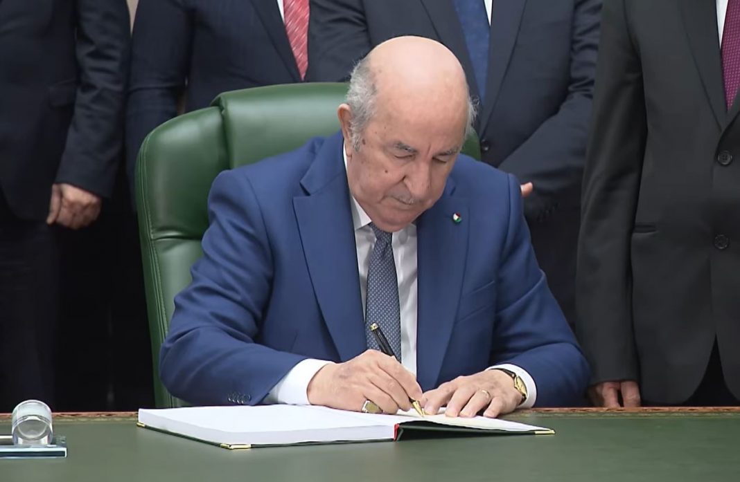 Algérie Vers une Croissance Économique de 4,2 % en 2024 - Décryptage de la Nouvelle Loi de Finances Algérie : Vers une Croissance Économique de 4,2 % en 2024 - Décryptage de la Nouvelle Loi de Finances