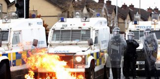Émeutes en Irlande : L'Erreur Judiciaire qui a Ébranlé une Nation