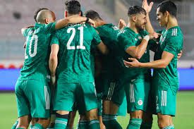 Équipe d'Algérie Pourquoi Fahem Bouazza a Dit Non à l'Offre Astronomique de Benfica Équipe d'Algérie: Pourquoi Fahem Bouazza a Dit Non à l'Offre Astronomique de Benfica ?