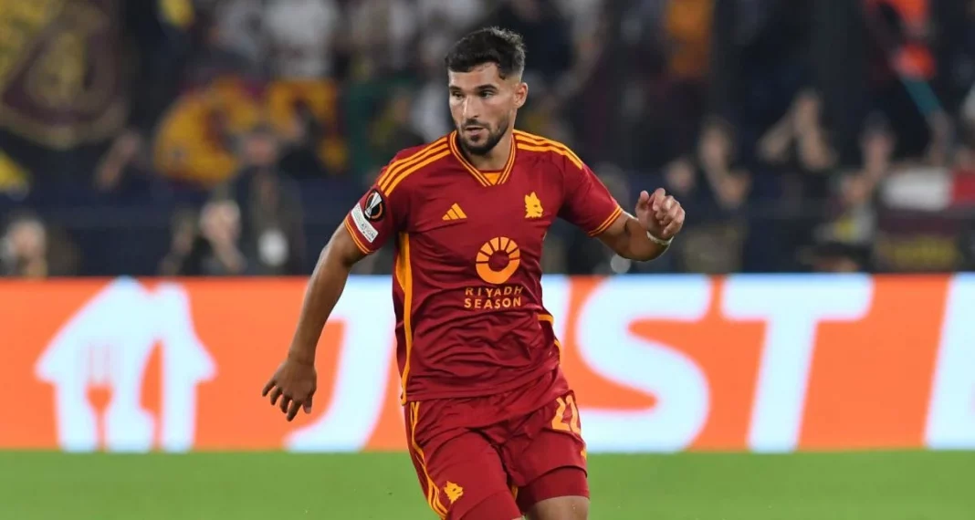 Houssem Aouar et l'AS Rome Un Conte de Frustration et d'Incertitude Houssem Aouar et l'AS Rome : Un Conte de Frustration et d'Incertitude