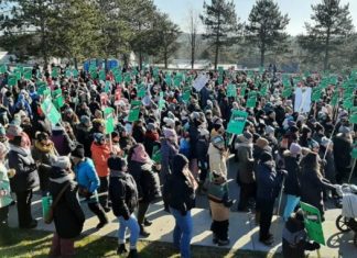 La Menace d'une Grève Illimitée au Québec : Le Front Commun Appelle à l'Action