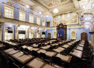 Le Québec Abolit la Fonction de Lieutenant-Gouverneur : Un Pas Vers une Institution Démocratique