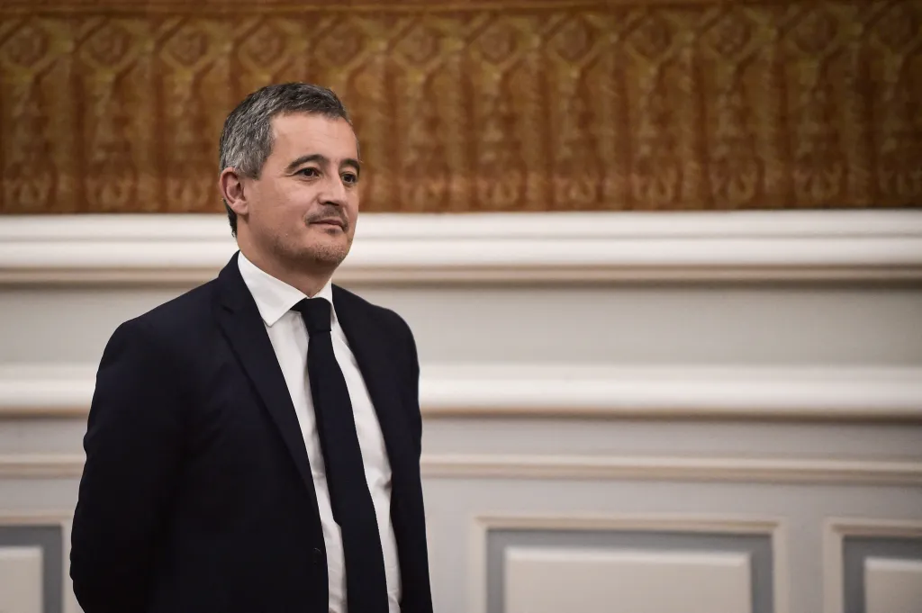 Loi Immigration Gérald Darmanin, une Partie d'Échecs Politique à Haut Risque Loi Immigration : Gérald Darmanin, une Partie d'Échecs Politique à Haut Risque