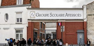 Lycée Averroès de Lille : Sursaut de Solidarité Face à la Menace de Fermeture Lycée Averroès de Lille Sursaut de Solidarité Face à la Menace de Fermeture