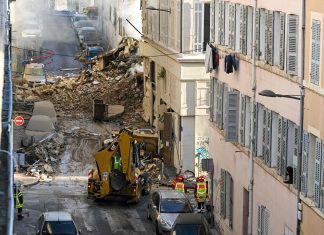 Marseille : Incendie et Effondrement d'Immeuble, Une Nuit de Cauchemar
