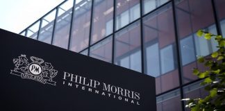 Philip Morris Algérie : Égalité Salariale au Cœur de la Révolution de l'Industrie du Tabac