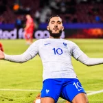 Rayan Cherki, la Pépite Franco-Algérienne Convoitée par le FC Barcelone