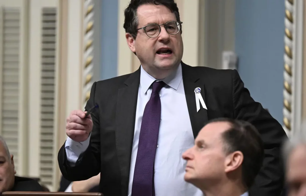 Réforme de l'Éducation au Québec Le Projet de Loi 23 Adopté Malgré les Frictions Réforme de l'Éducation au Québec : Le Projet de Loi 23 Adopté Malgré les Frictions
