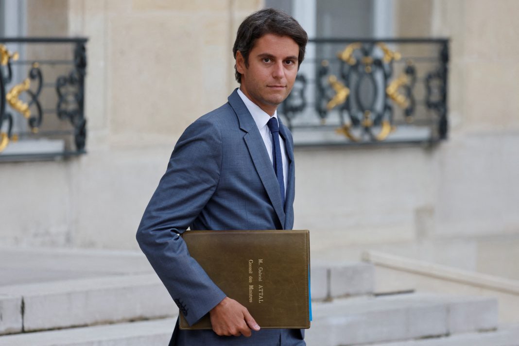 Réformes Éducatives Gabriel Attal Sous le Feu des Critiques Réformes Éducatives : Gabriel Attal Sous le Feu des Critiques