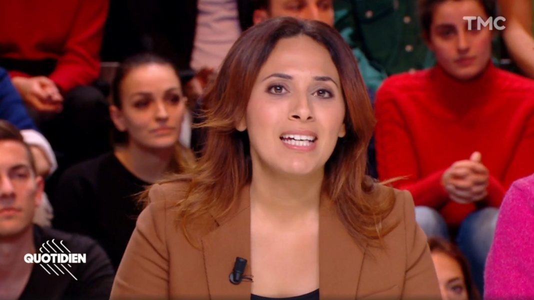 Salhia Brakhlia : Une Journaliste d'Origine Algérienne Victime du Racisme et de la Manipulation de l'Extrême-Droite en France Salhia Brakhlia : Une Journaliste d'Origine Algérienne Victime du Racisme et de la Manipulation de l'Extrême-Droite en France