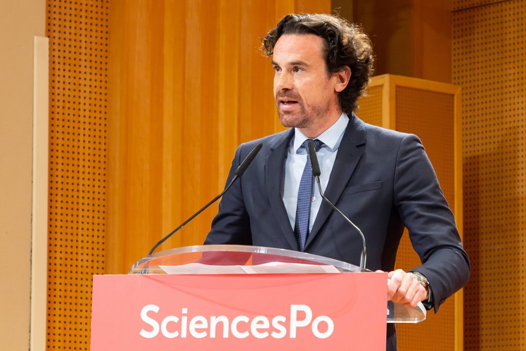 Sciences Po : L'Énigmatique Retrait de Mathias Vicherat et la Quête de Nouvelle Gouvernance Sciences Po : L'Énigmatique Retrait de Mathias Vicherat et la Quête de Nouvelle Gouvernance