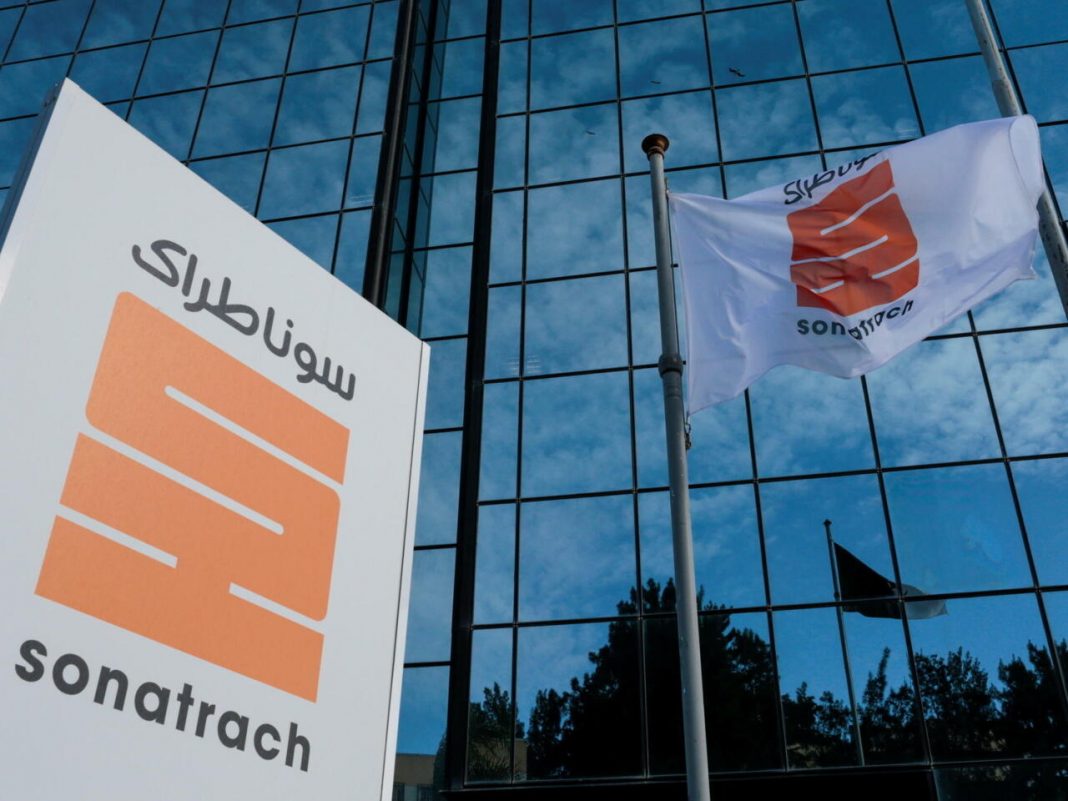 Sonatrach : Un Investissement de 50 Milliards de Dollars - L'Algérie Peut-elle Dominer l'Énergie Mondiale ? Sonatrach : Un Investissement de 50 Milliards de Dollars - L'Algérie Peut-elle Dominer l'Énergie Mondiale ?