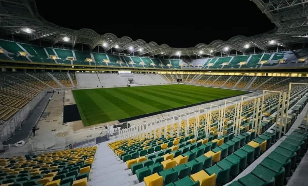 Tizi Ouzou offre un cadeau béni à Djamel Belmadi Le Stade Hocine Ait Ahmed, joyau d'Algérie Tizi Ouzou offre un cadeau béni à Djamel Belmadi : Le Stade Hocine Ait Ahmed, joyau d'Algérie