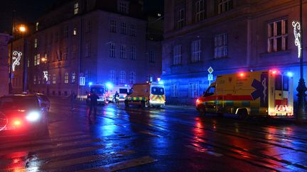 Tragédie à Prague : Un Incendie Mortel dans une Auberge de Jeunesse