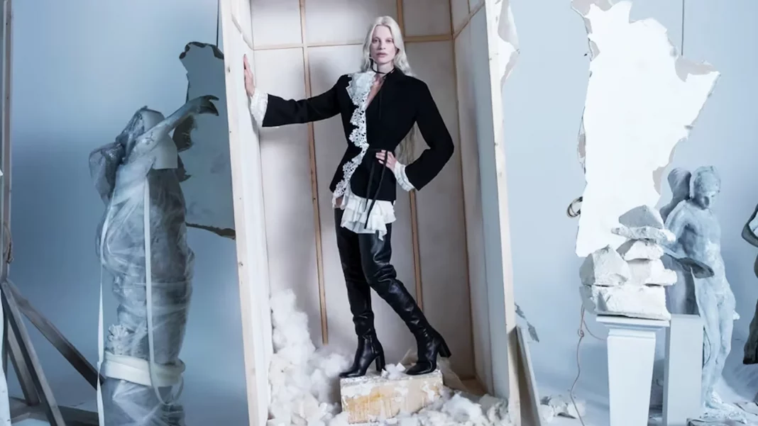 Zara au Cœur de la Tempête : Le Boycott S'Étend Après une Campagne Publicitaire Malencontreuse Zara au Cœur de la Tempête : Le Boycott S'Étend Après une Campagne Publicitaire Malencontreuse