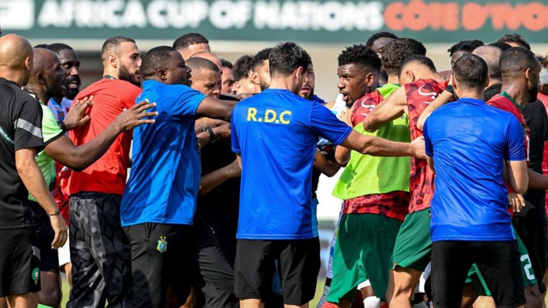 CAN 2023 Quand le Football Tourne au Cauchemar - Haine et Racisme Déferlent CAN 2023 : Quand le Football Tourne au Cauchemar - Haine et Racisme Déferlent