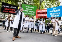 Crise Sanitaire en France : L’Expulsion Imminente de Milliers de Médecins Étrangers Sème le Chaos Crise Sanitaire en France : L'Expulsion Imminente de Milliers de Médecins Étrangers Sème le Chaos