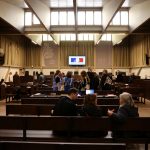 Drame au Tribunal : Un Avocat S'Effondre en Pleine Audience à Marseille