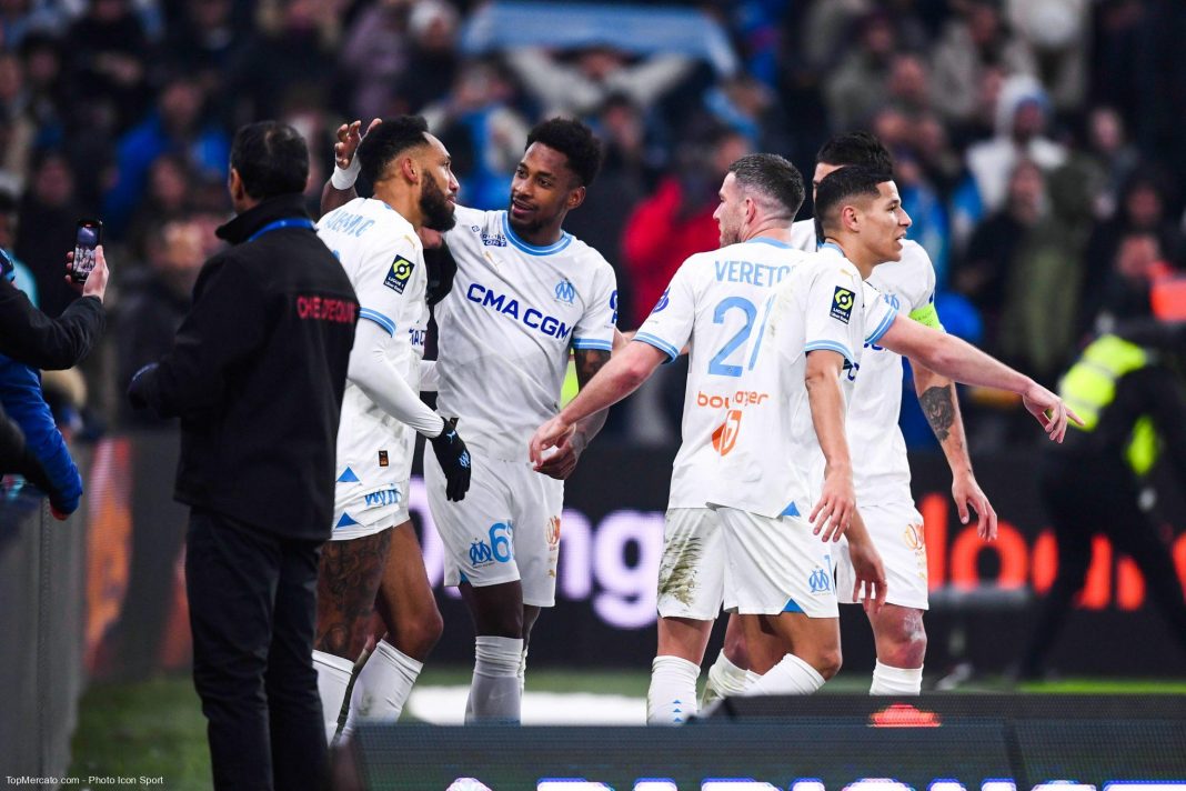 L'Énigme du Mercato de l'OM Zéro Recrue en Approche malgré la Vente de l'Été L'Énigme du Mercato de l'OM : Zéro Recrue en Approche malgré la Vente de l'Été