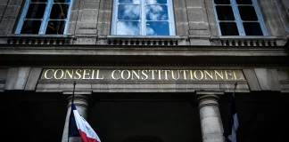 Loi sur l'Immigration : Coup de Trafalgar au Conseil Constitutionnel, la Droite Crie au Hold-up