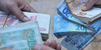 Dinar Algérien : Plongée en Eaux Troubles sur le Marché Noir des Devises